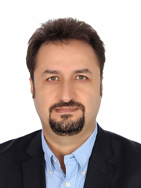 Headshot of Mohammad Zarei.