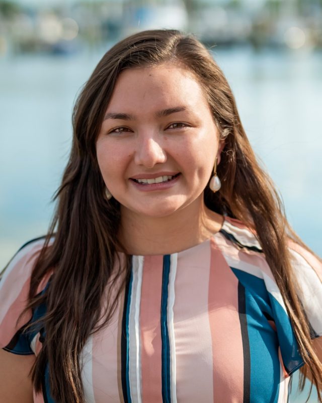 Katheryn Parrage-Estrada Headshot